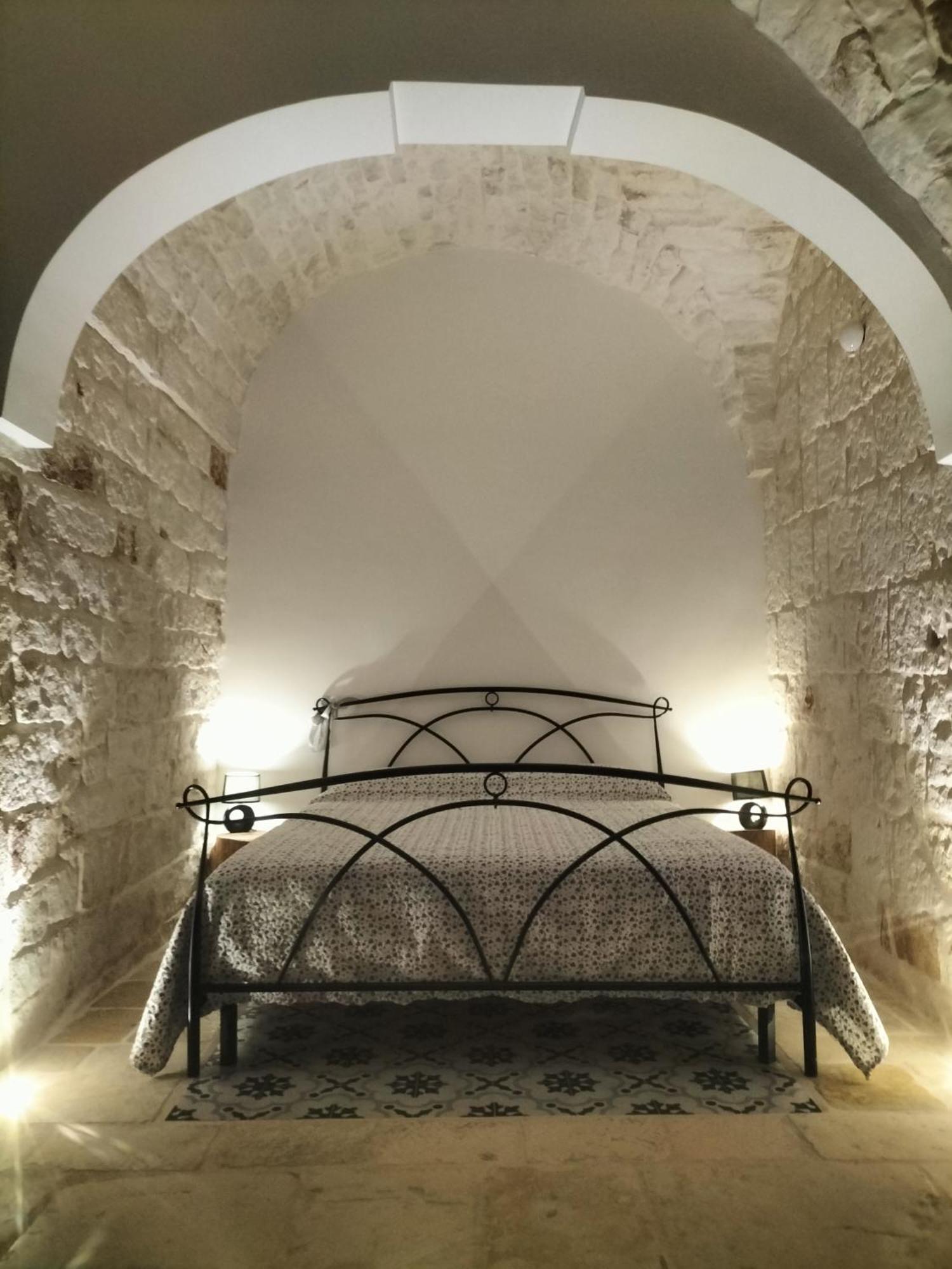 Le Tre Alcove Hotel Ceglie Messapica Exterior foto