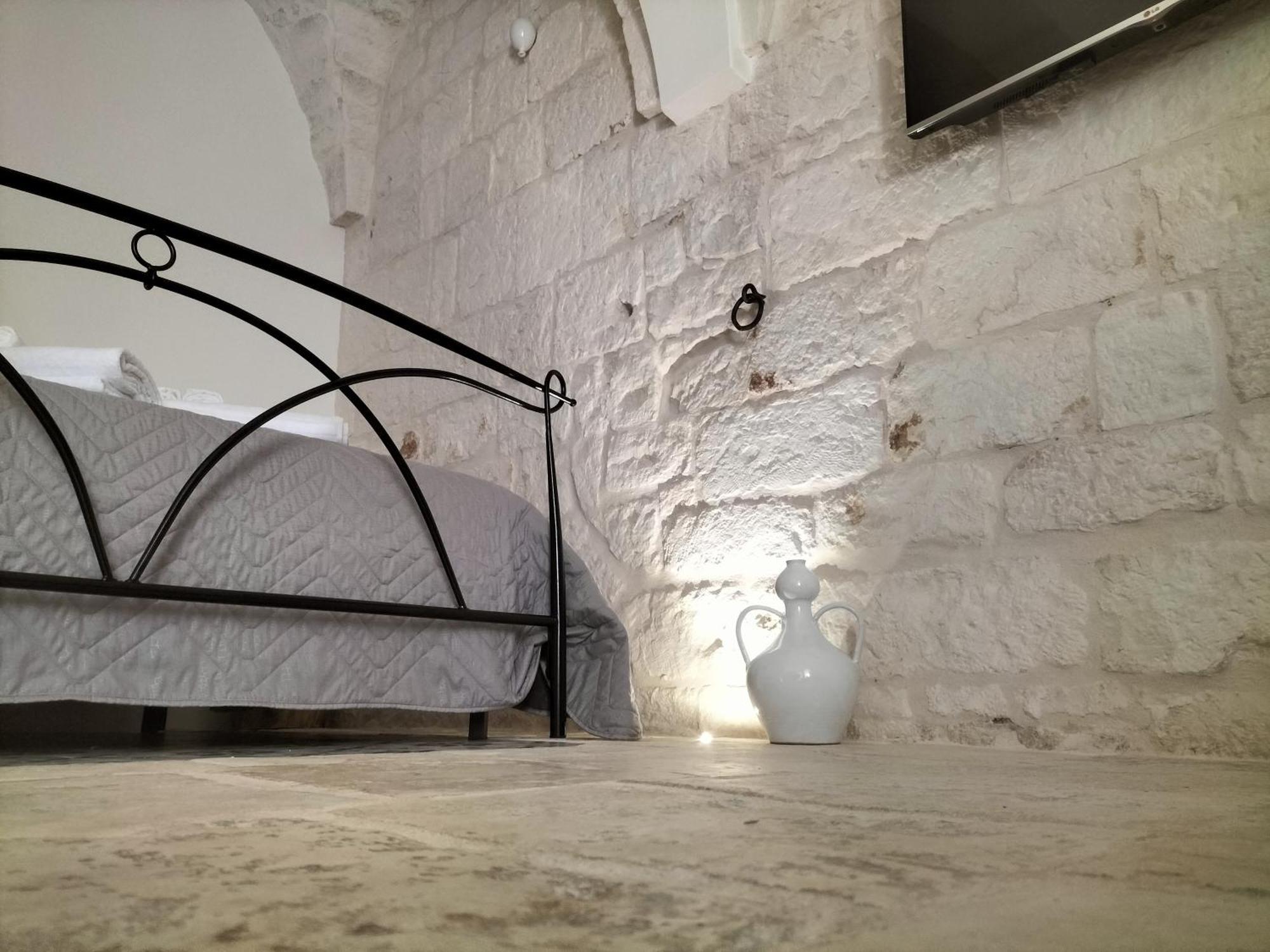 Le Tre Alcove Hotel Ceglie Messapica Exterior foto